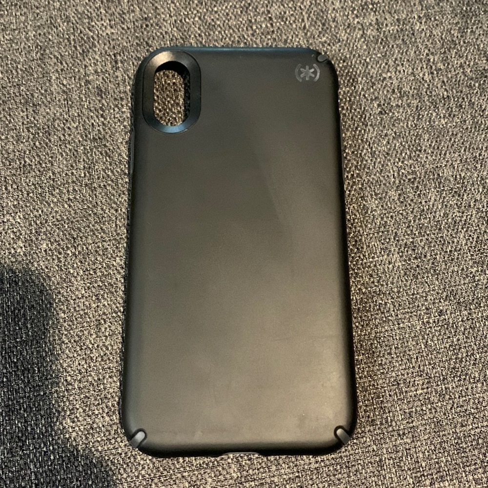 Speck iPhone XR/11 case
